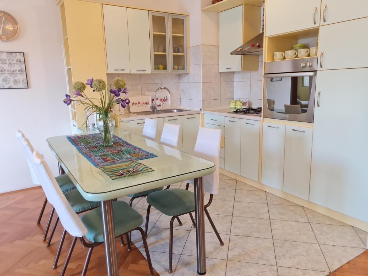 Apartment Silva, 50M From Beach Makarska Dış mekan fotoğraf